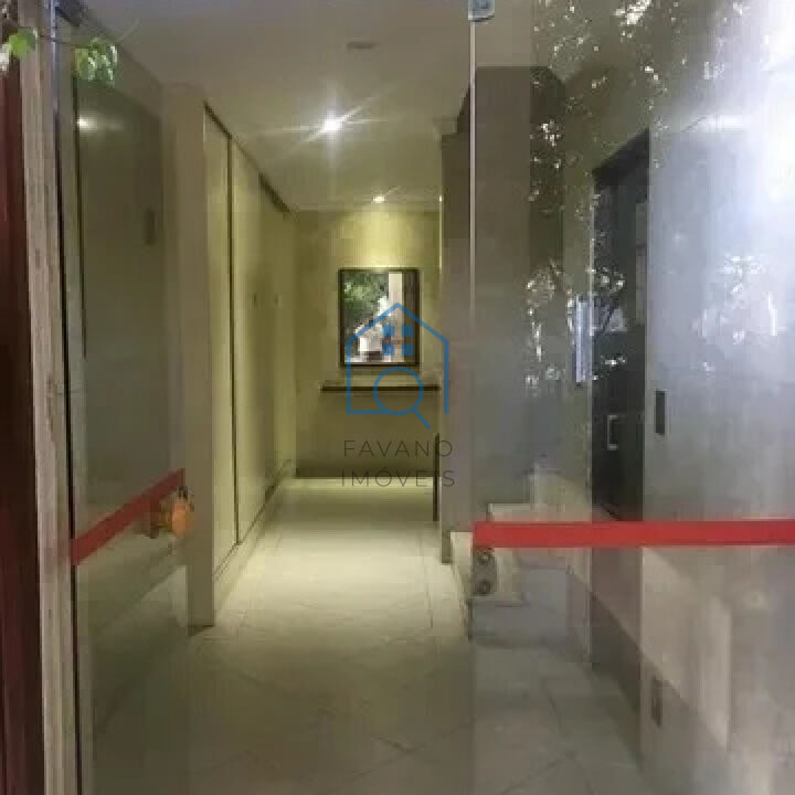 FI8809004