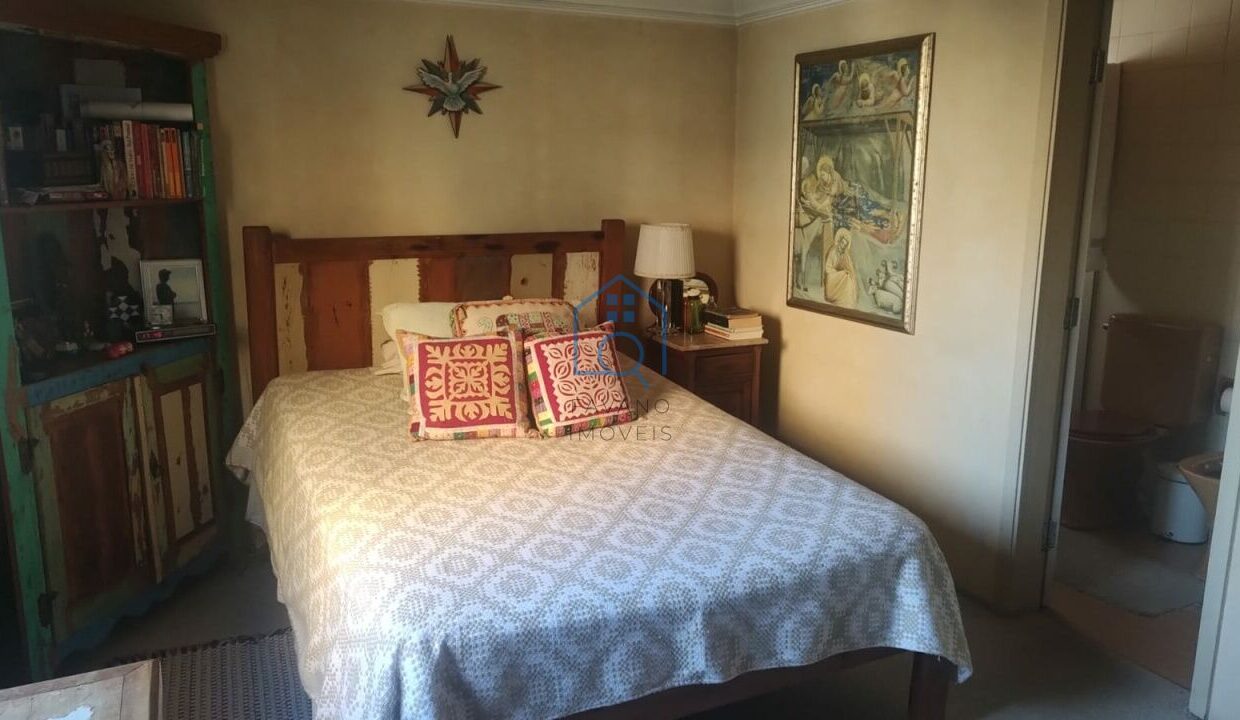 FI8897001