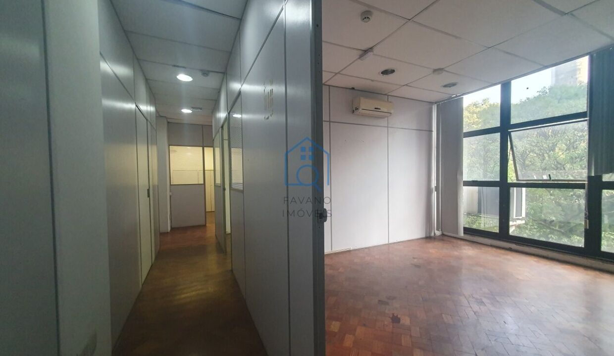 FI8929016
