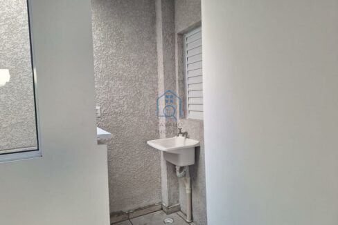 FI8950002