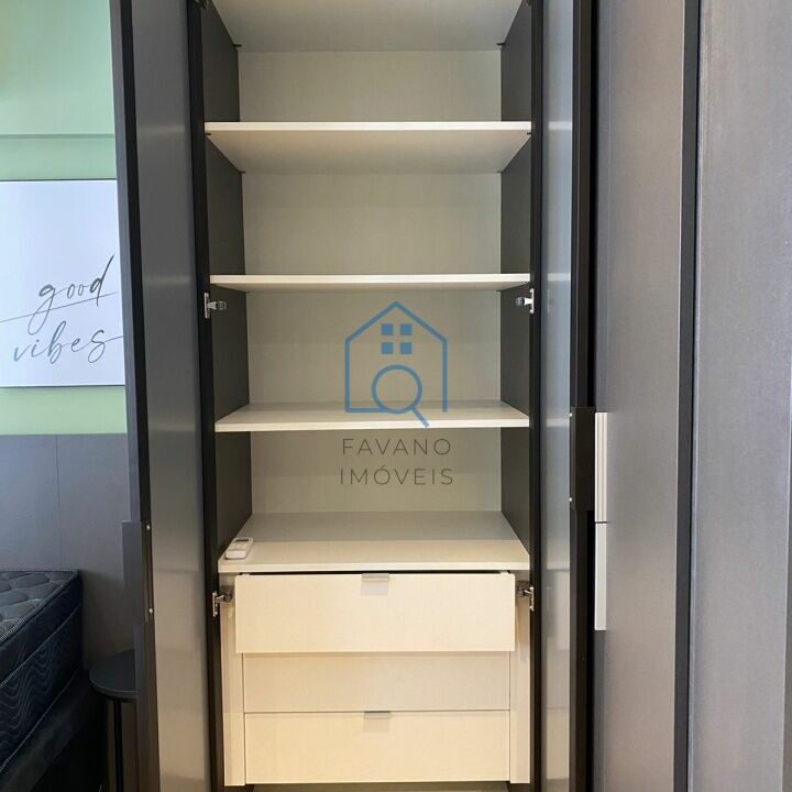 FI8961012
